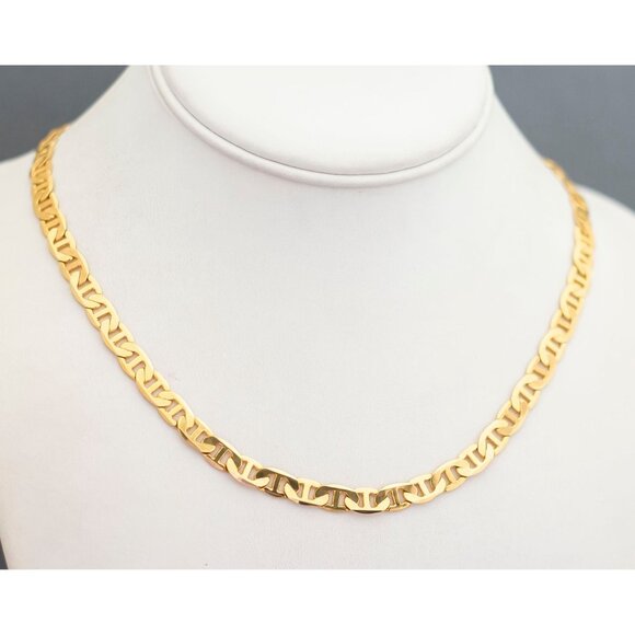 Vintage Plain Golden Chain Necklace by Avon, 22 inches - G25 - Picture 2 of 4
